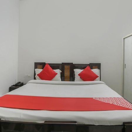 Hotel O Aarush Jhajhar Esterno foto