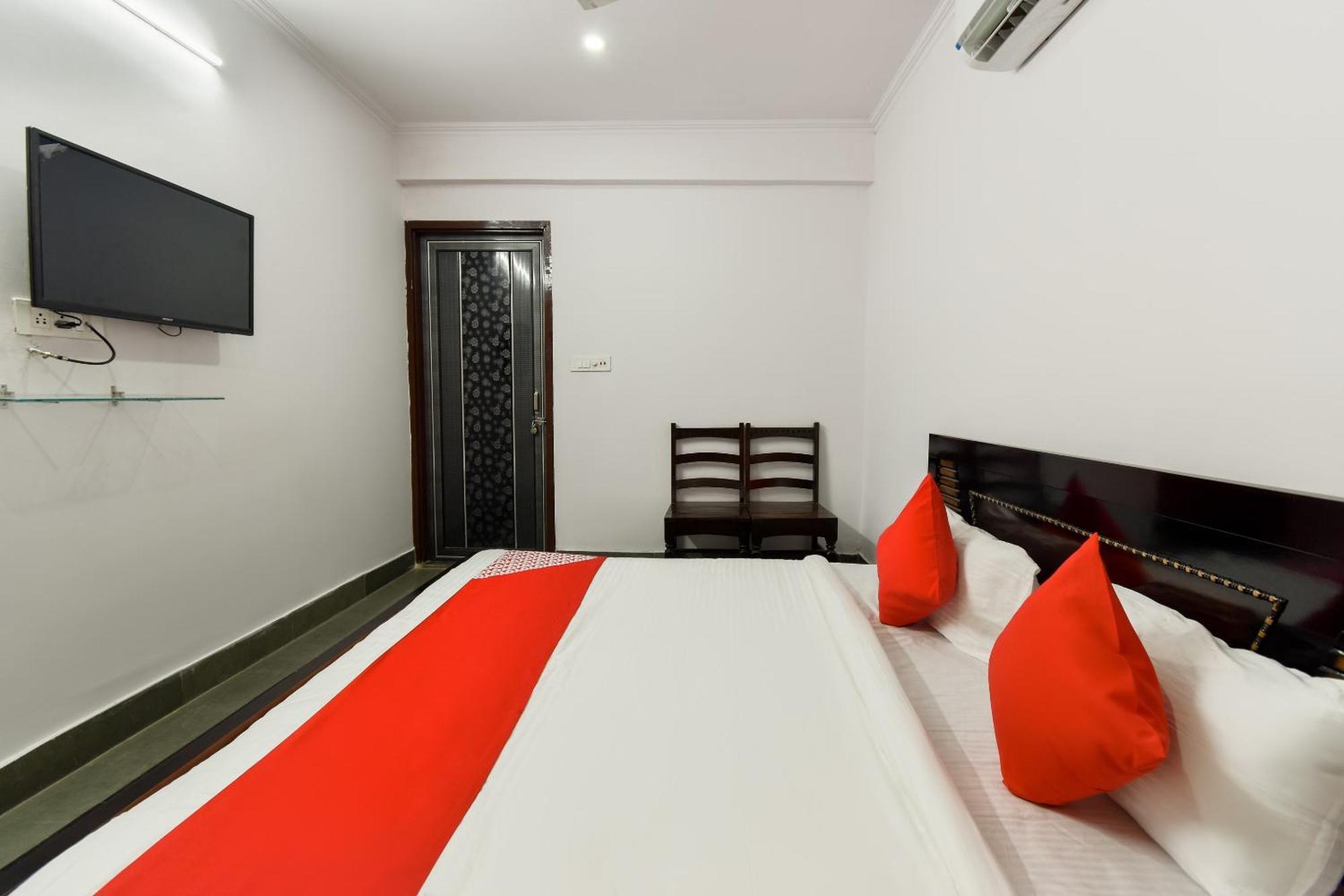 Hotel O Aarush Jhajhar Esterno foto