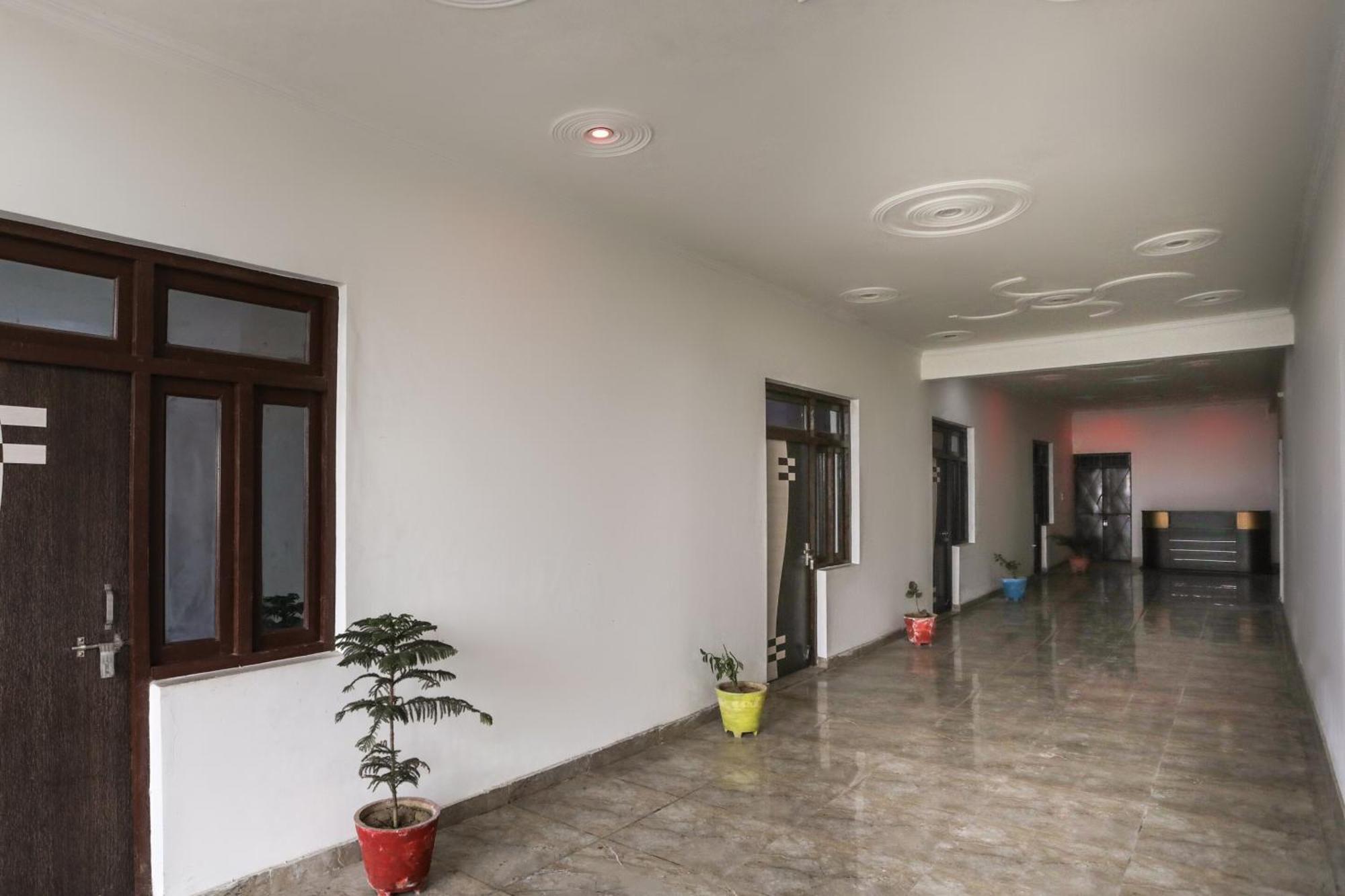 Hotel O Aarush Jhajhar Esterno foto