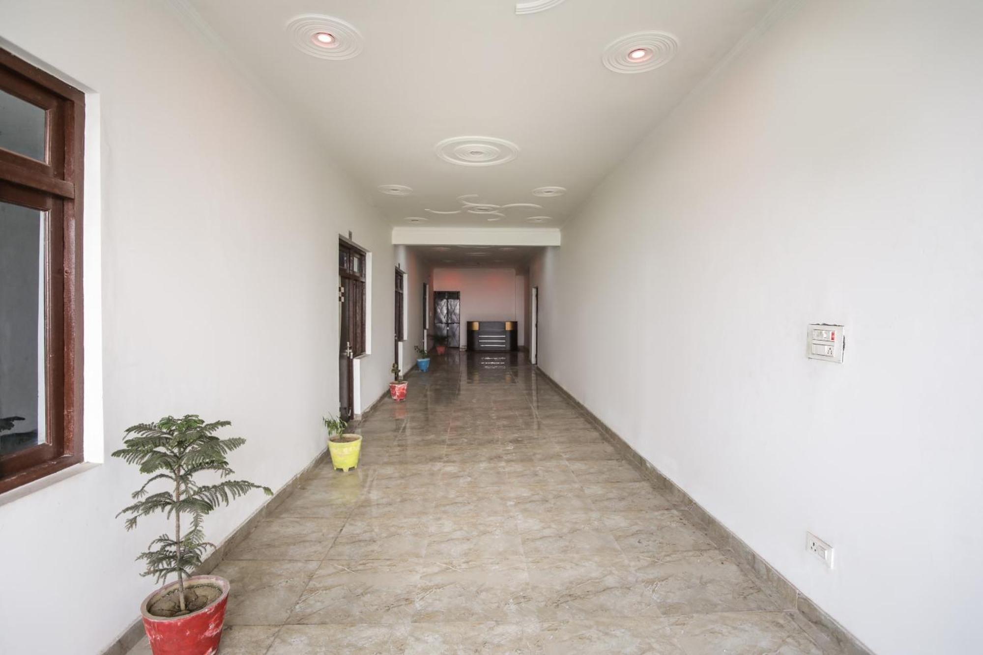 Hotel O Aarush Jhajhar Esterno foto
